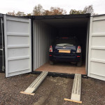 F&ouml;rvara bil i container